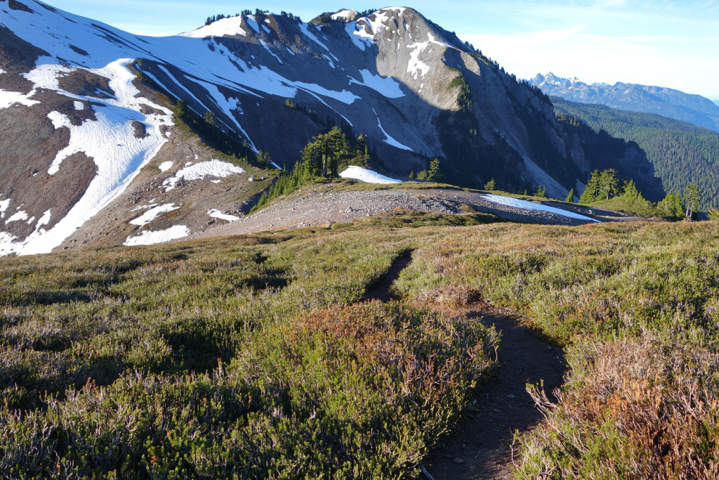 Trail to Little Diamond Head garibaldi provincial park