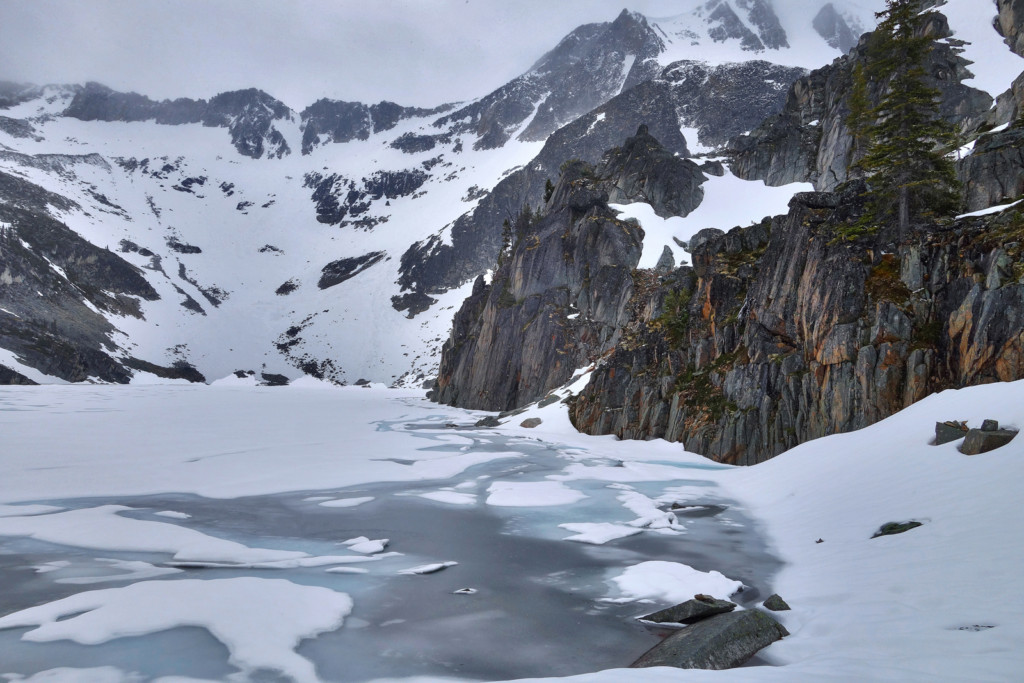 Viola Lake, Viola Lake Hike